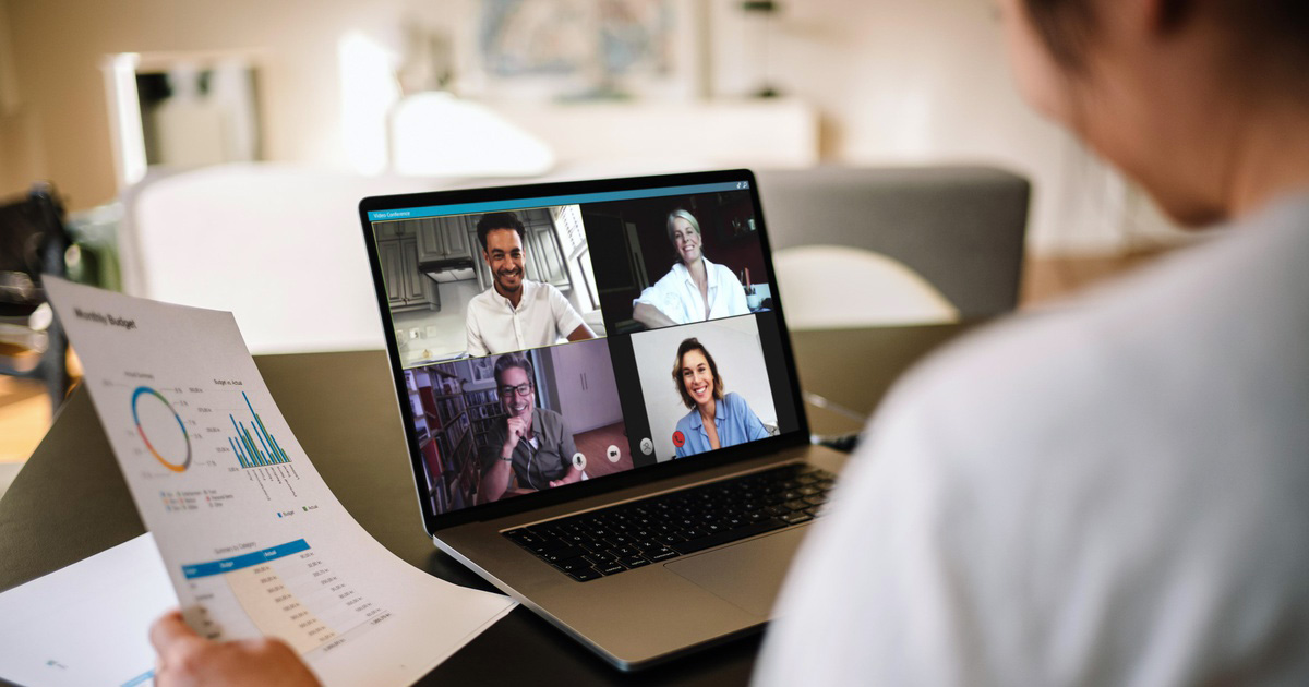 How to take minutes during an online meeting